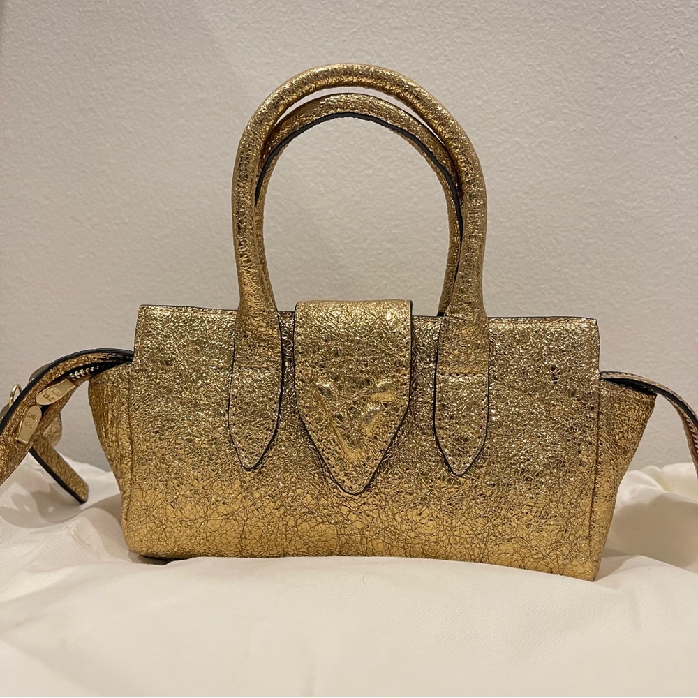 NWT. VIKELE STUDIO Mini Handbag Crossbody Bag - Gold - Picture 8 of 12